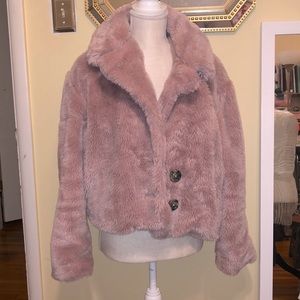 Free People 💕 mena faux fur coat // gorgeous collar && style // 🍬🍭🧁